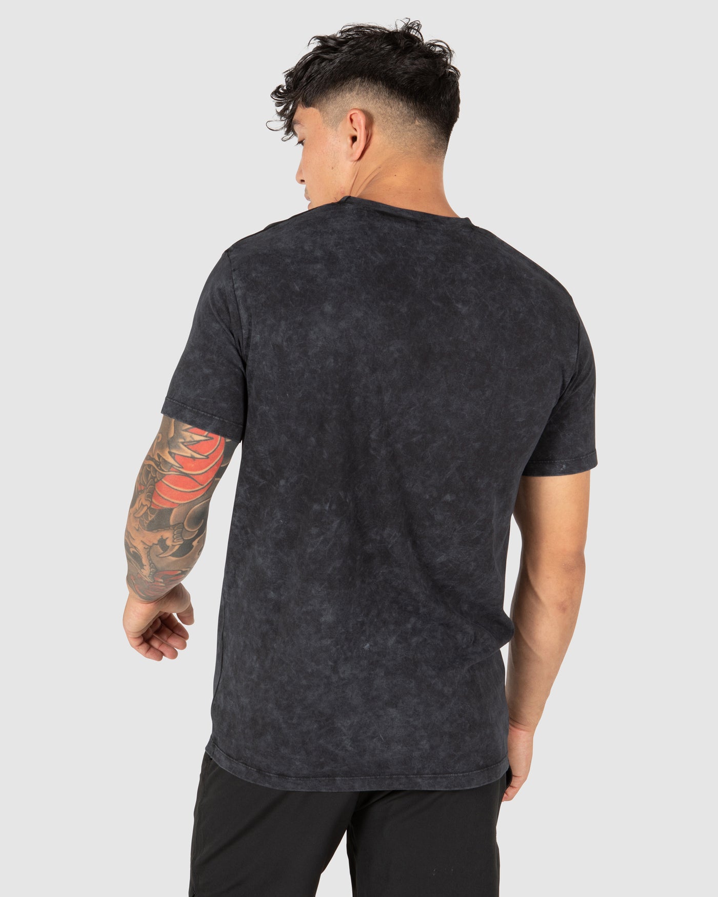 VINTAGE BLACK